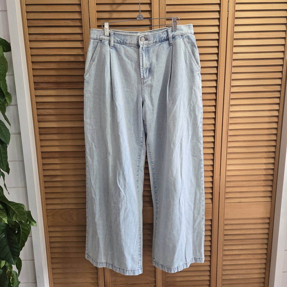 Ardene Light Blue Pleated Wide Leg Jeans